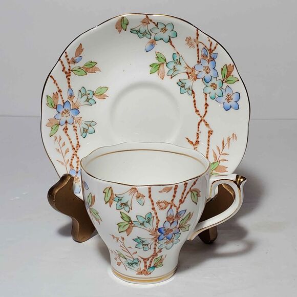 Roslyn Teacup and Saucer Blue Picta Flowers Vintage - Picture 10 of 10